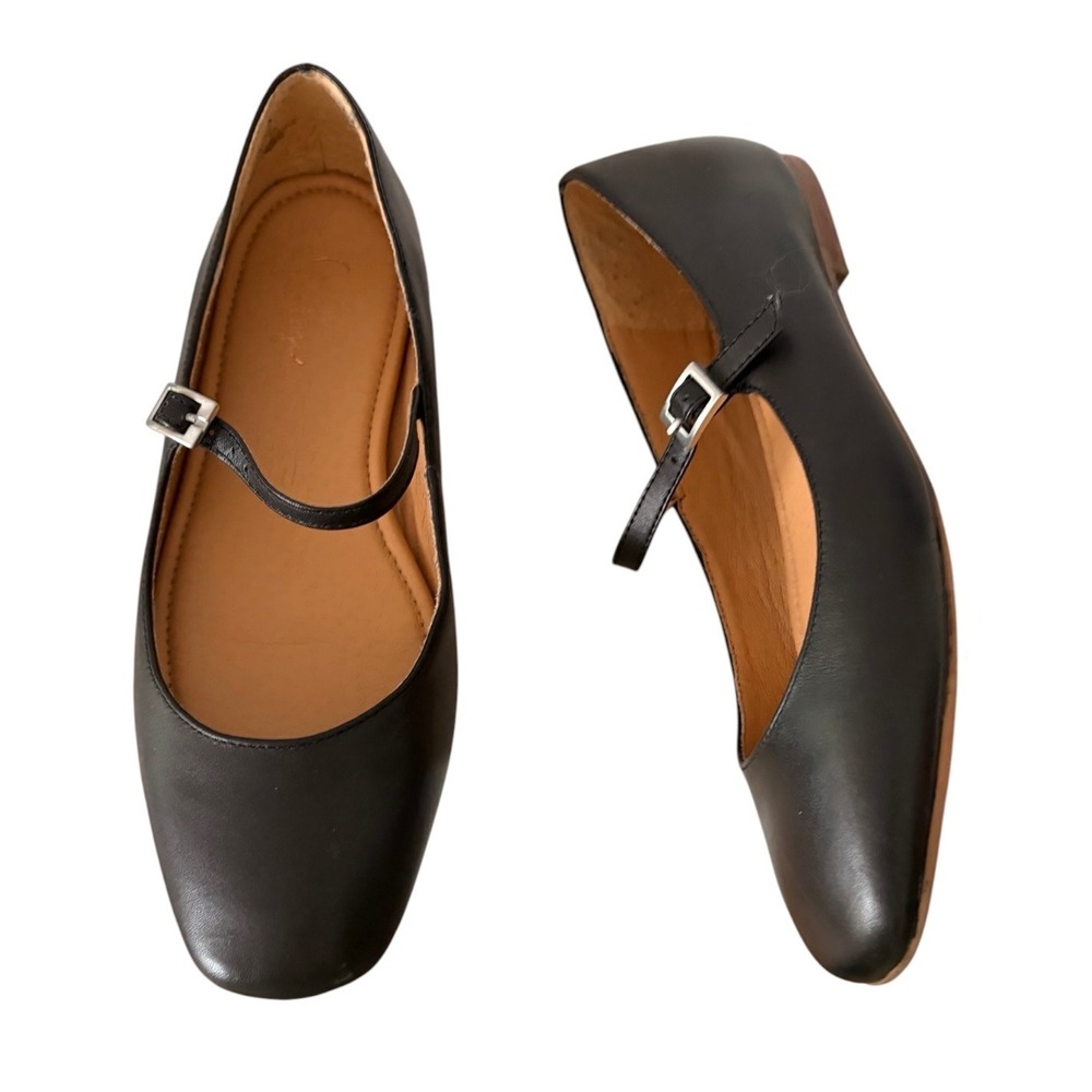 Crown Vintage Sillani Black Leather Mary Jane Flats Size 7.5 Classic Shoes